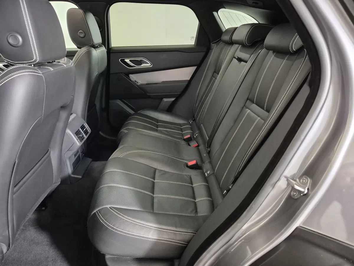 Land Rover Range Rover Velar usata a Torino (5)