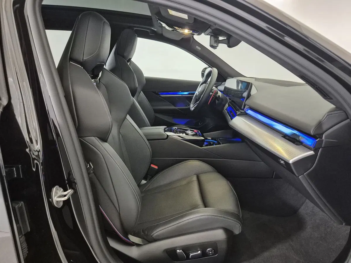 BMW Serie 5 Touring usata a Torino (9)