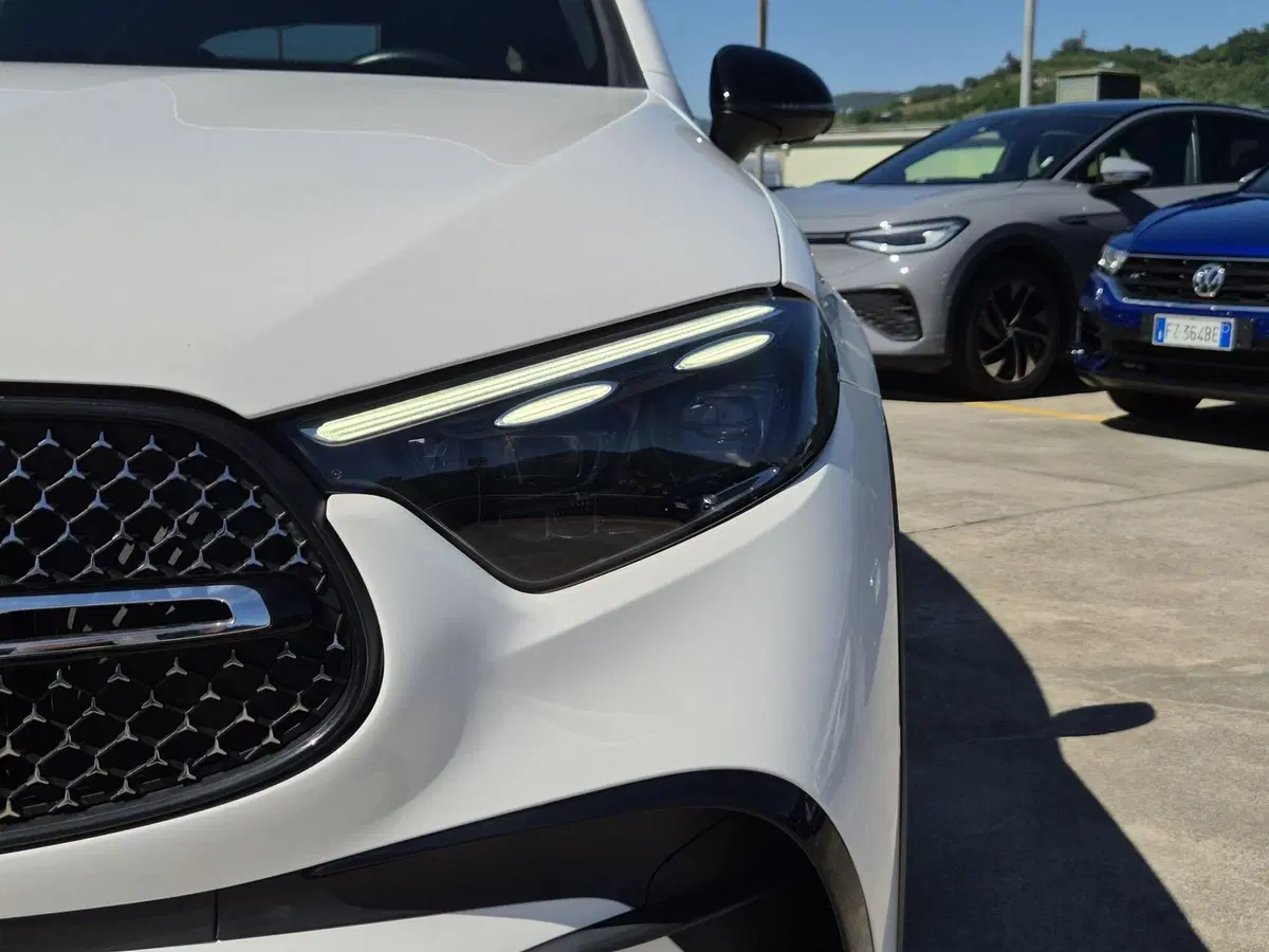 Mercedes-Benz GLC SUV usata  (17)