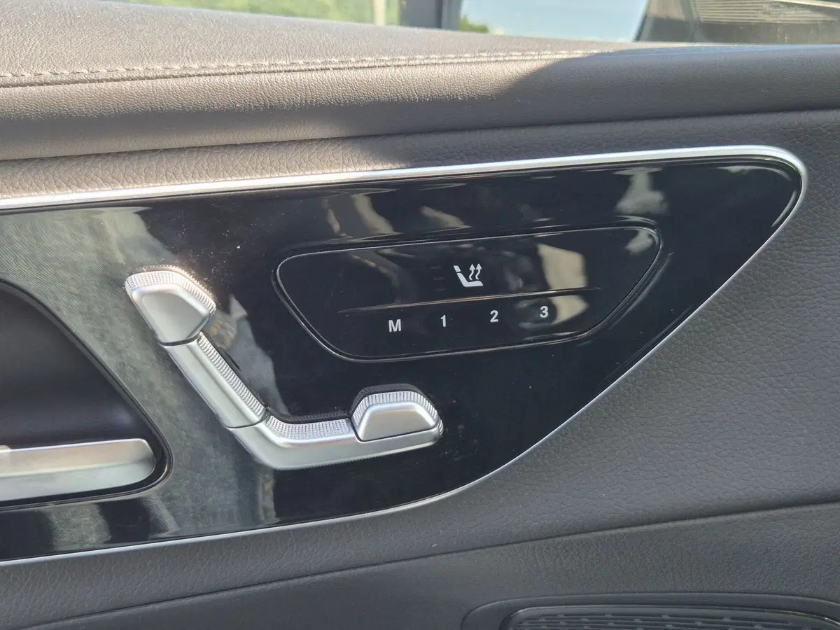 Mercedes-Benz GLC SUV usata  (20)
