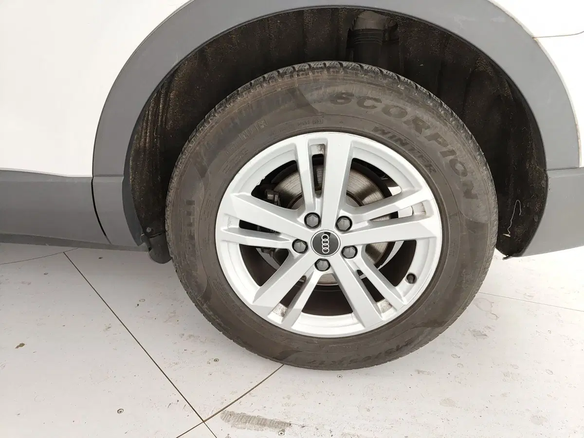 Audi Q3 usata a Caserta (11)