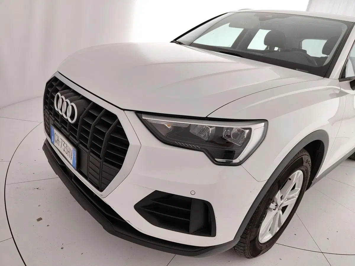 Audi Q3 usata a Caserta (13)