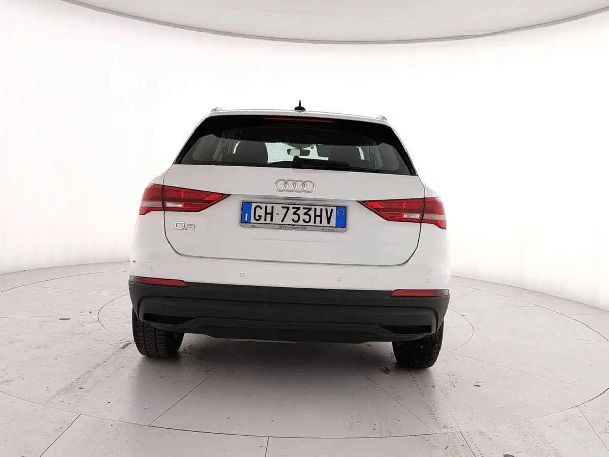 Audi Q3 usata a Caserta (5)