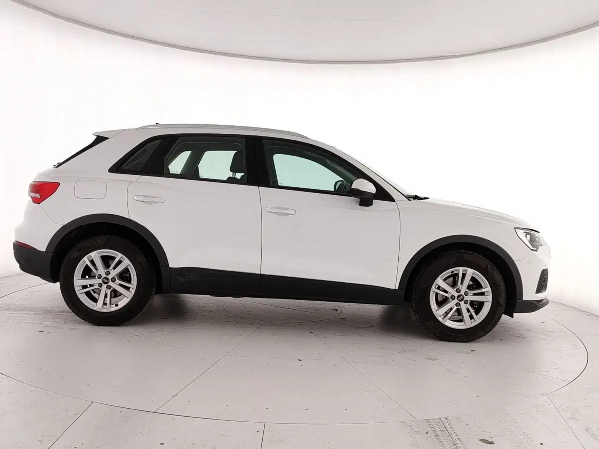 Audi Q3 usata a Caserta (7)
