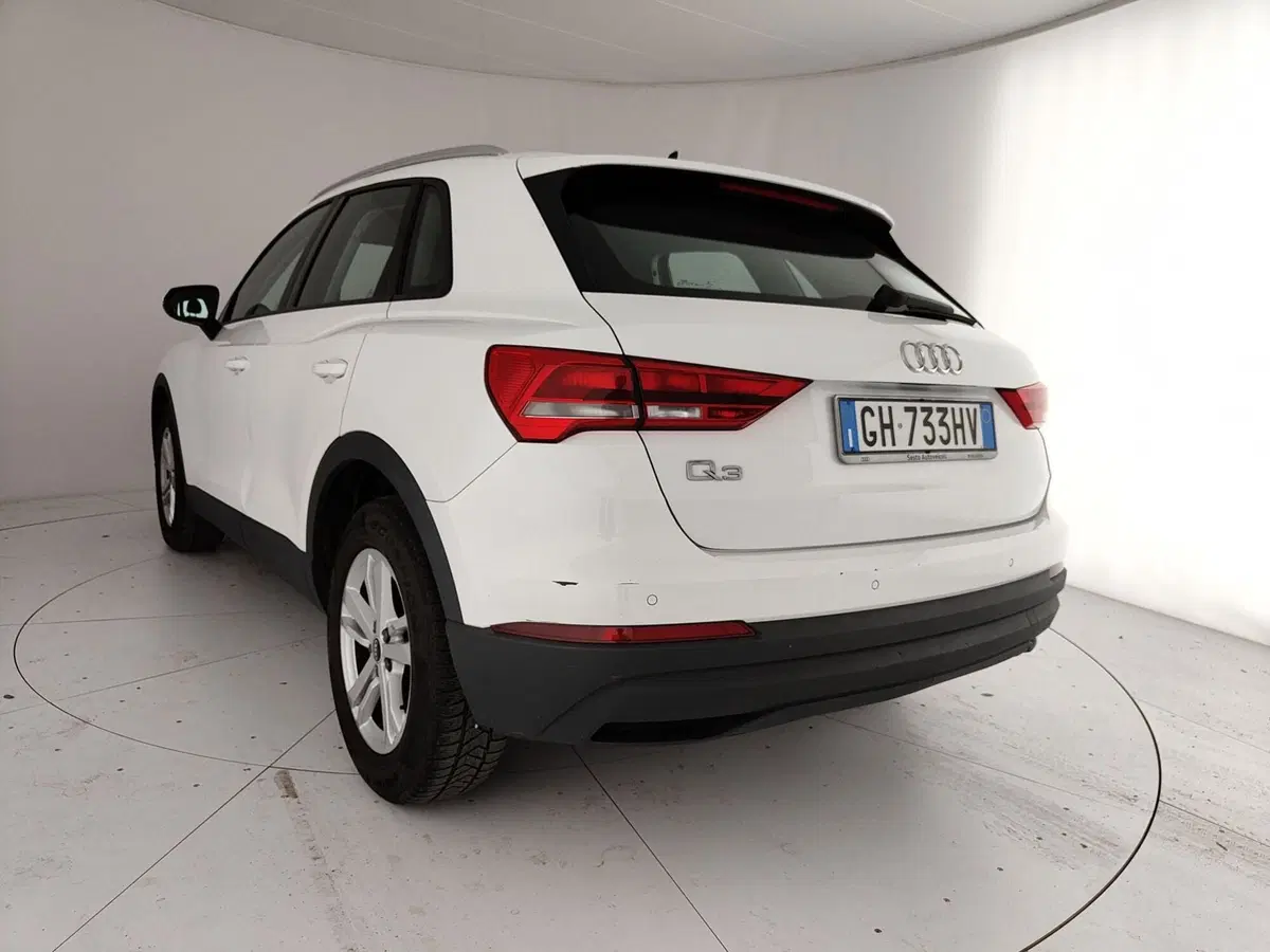 Audi Q3 usata a Caserta (8)