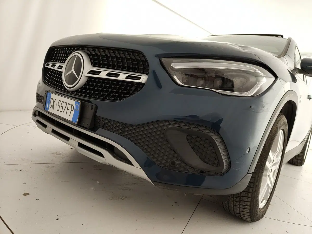 Mercedes-Benz GLA SUV usata a Caserta (14)