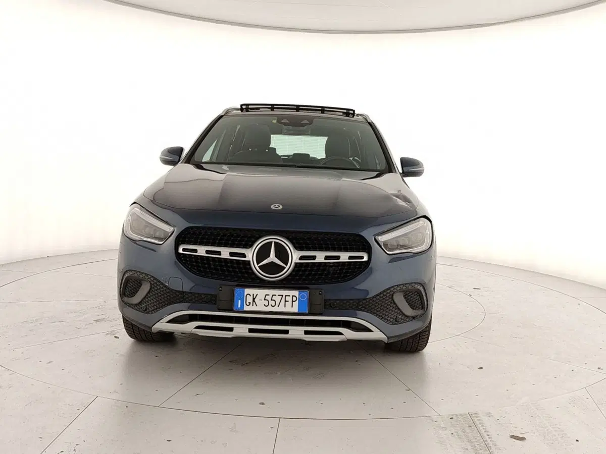 Mercedes-Benz GLA SUV usata a Caserta (2)