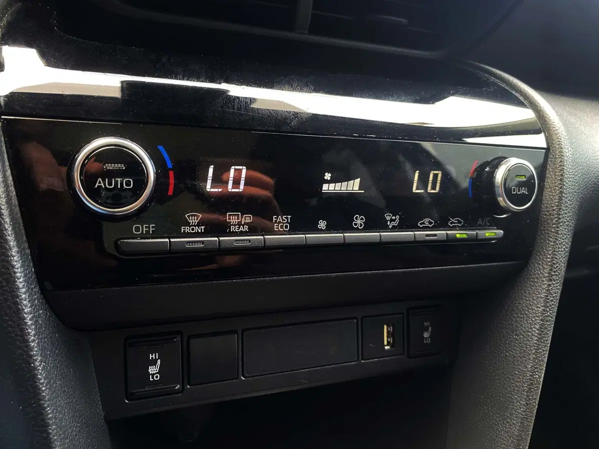 Toyota Yaris Cross usata a Padova (20)