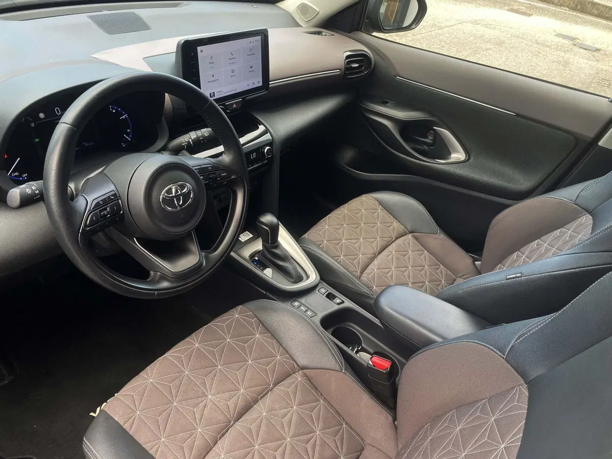 Toyota Yaris Cross usata a Padova (7)