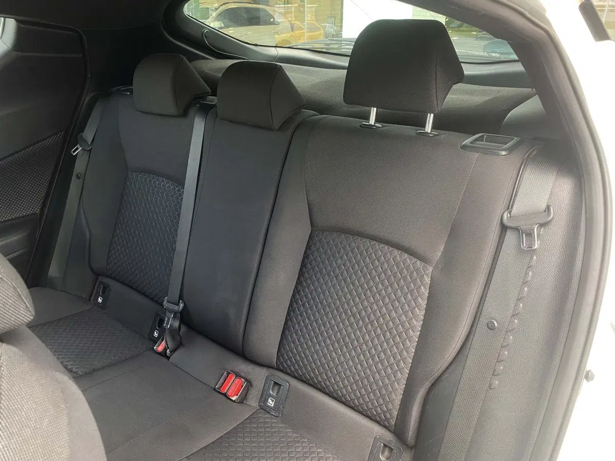 Toyota Toyota C-HR usata a Padova (10)