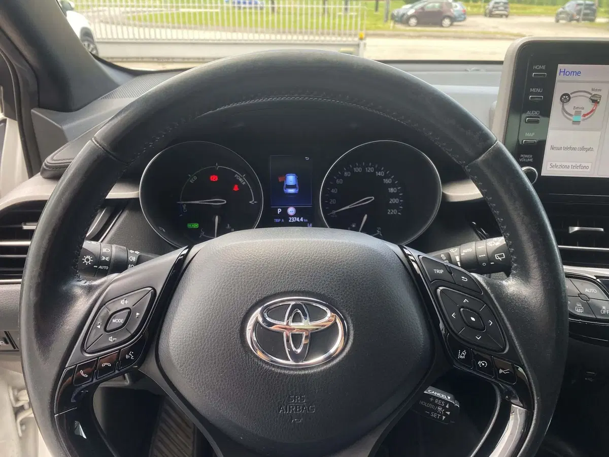 Toyota Toyota C-HR usata a Padova (12)