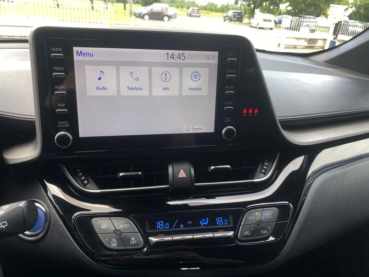 Toyota Toyota C-HR usata a Padova (15)