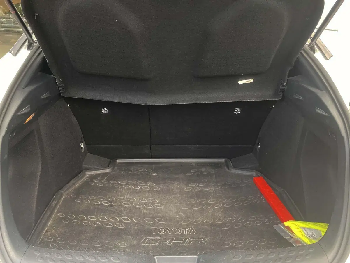 Toyota Toyota C-HR usata a Padova (20)