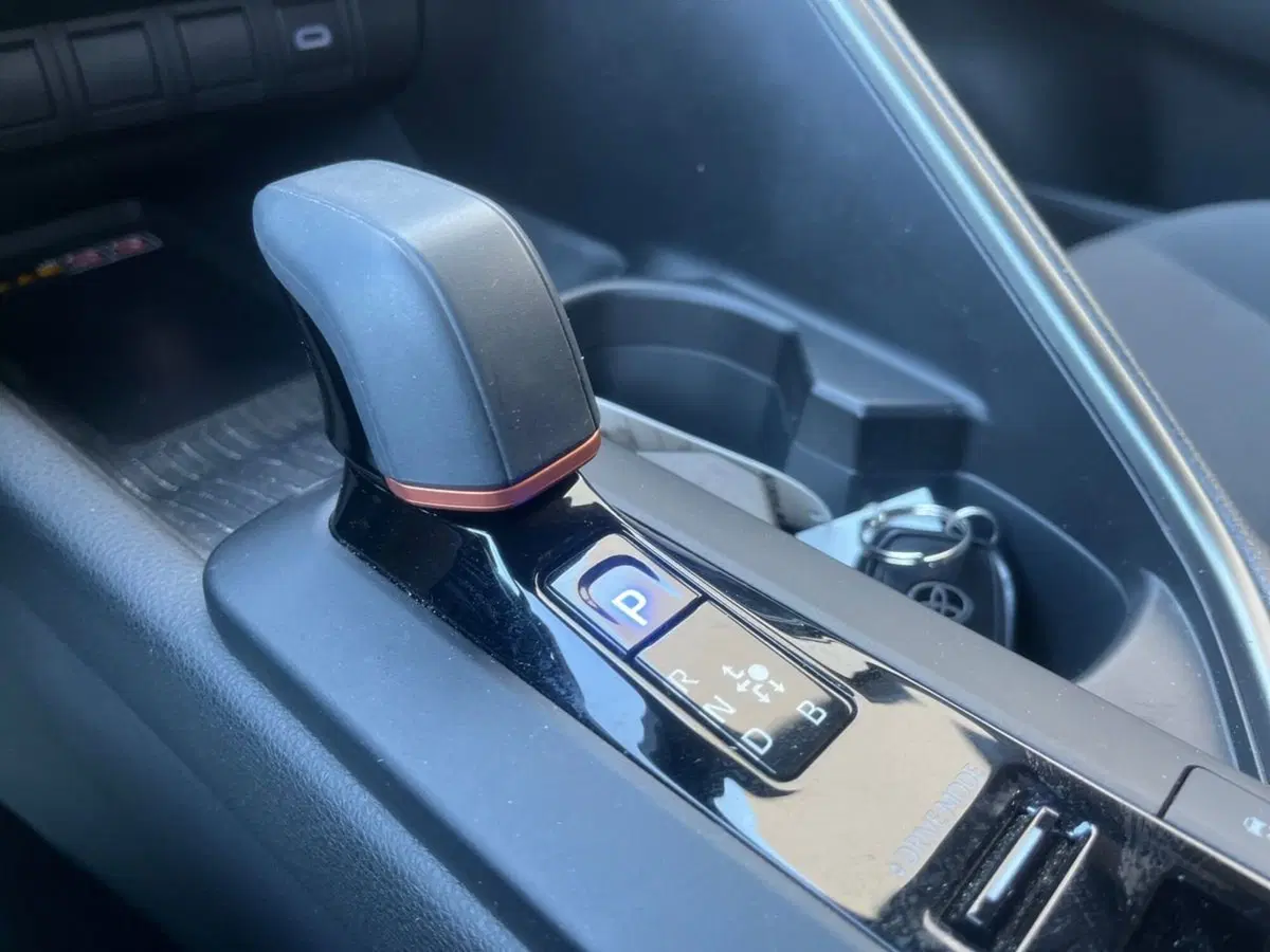 Toyota Toyota C-HR usata a Ragusa (12)