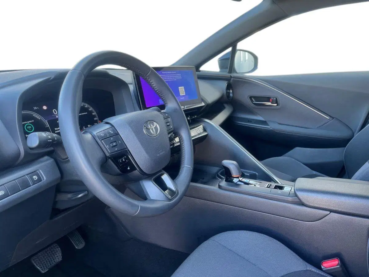Toyota Toyota C-HR usata a Ragusa (7)