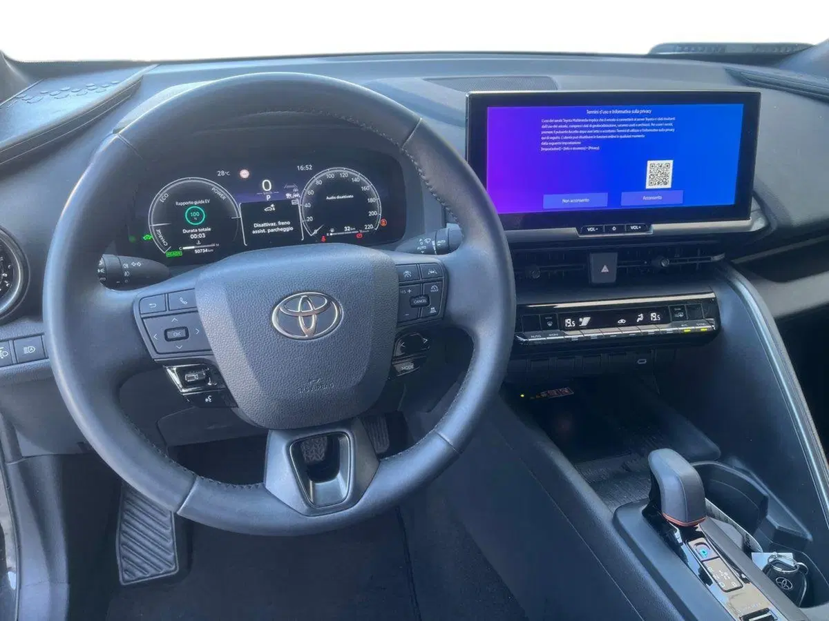 Toyota Toyota C-HR usata a Ragusa (8)
