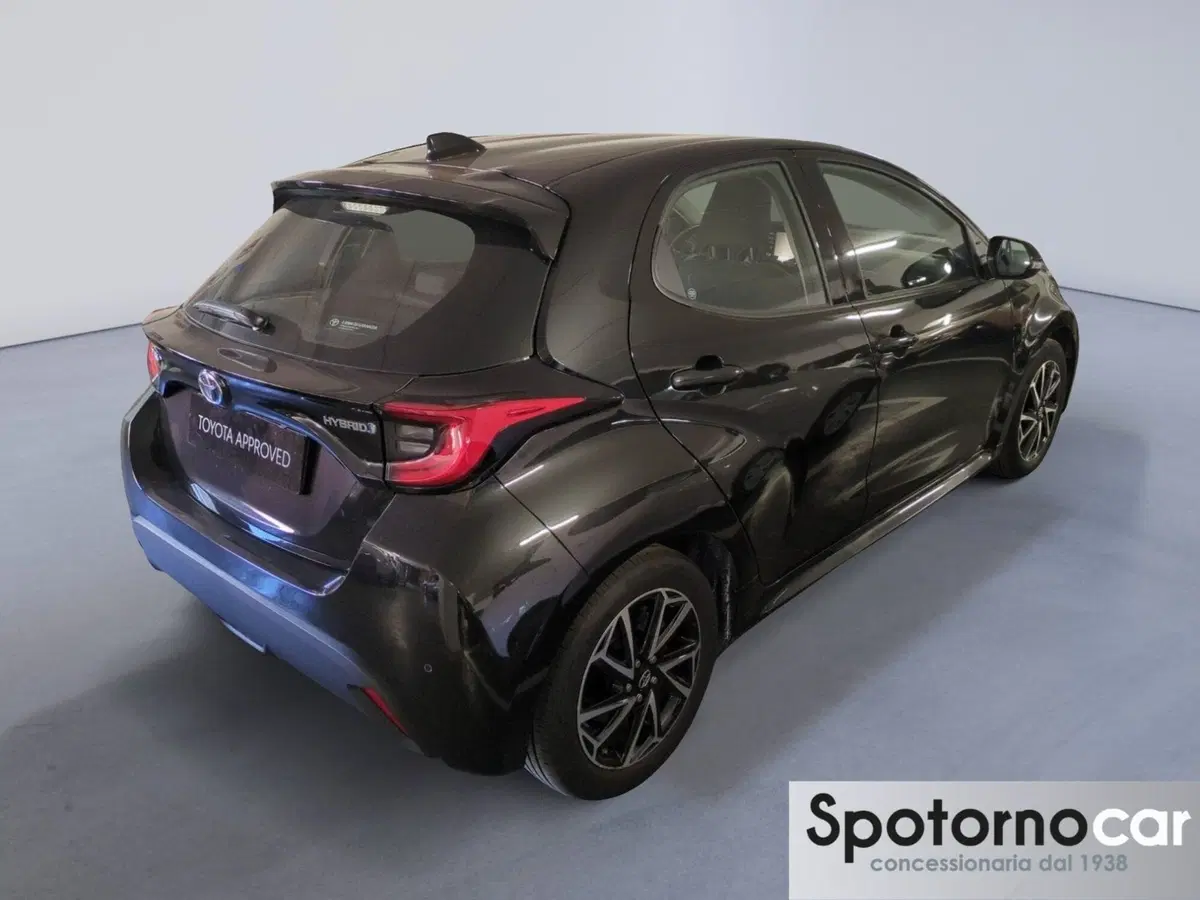 Toyota Yaris usata a Milano (7)
