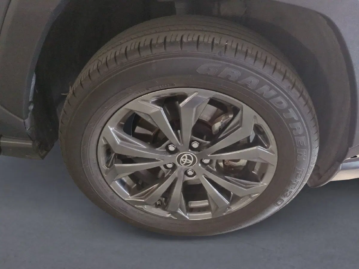 Toyota Rav4 usata a Milano (9)