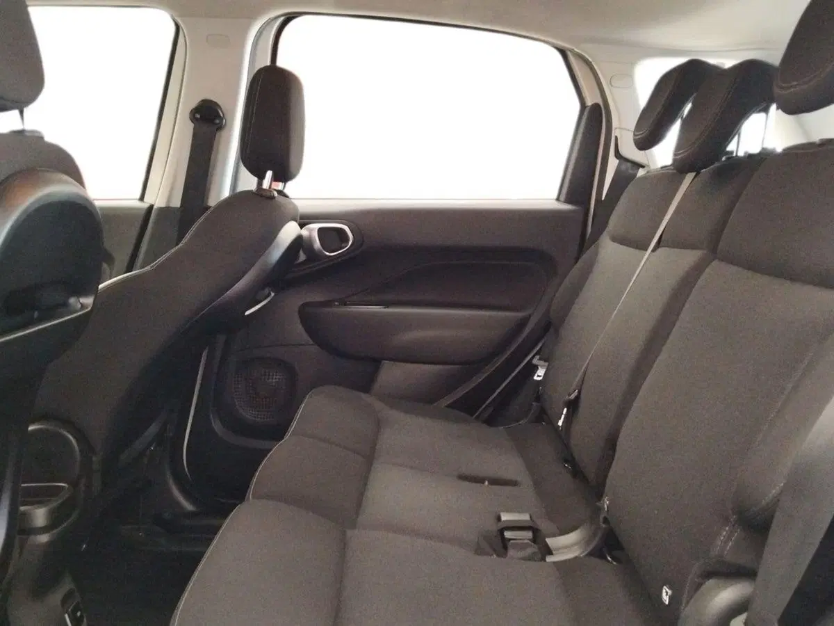 Fiat 500L usata a Roma (10)