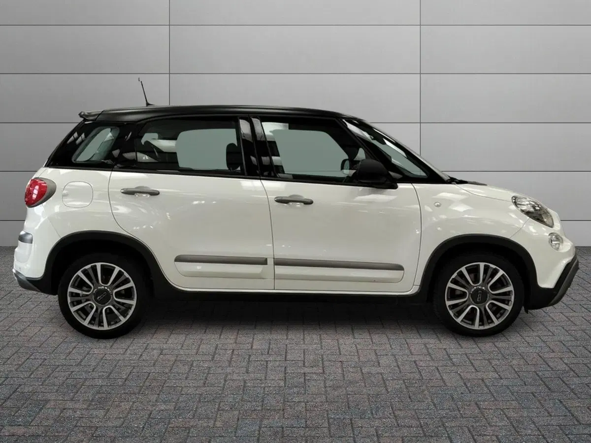 Fiat 500L usata a Roma (3)