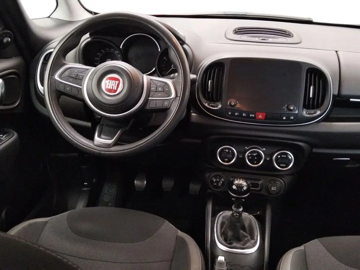 Fiat 500L usata a Roma (7)