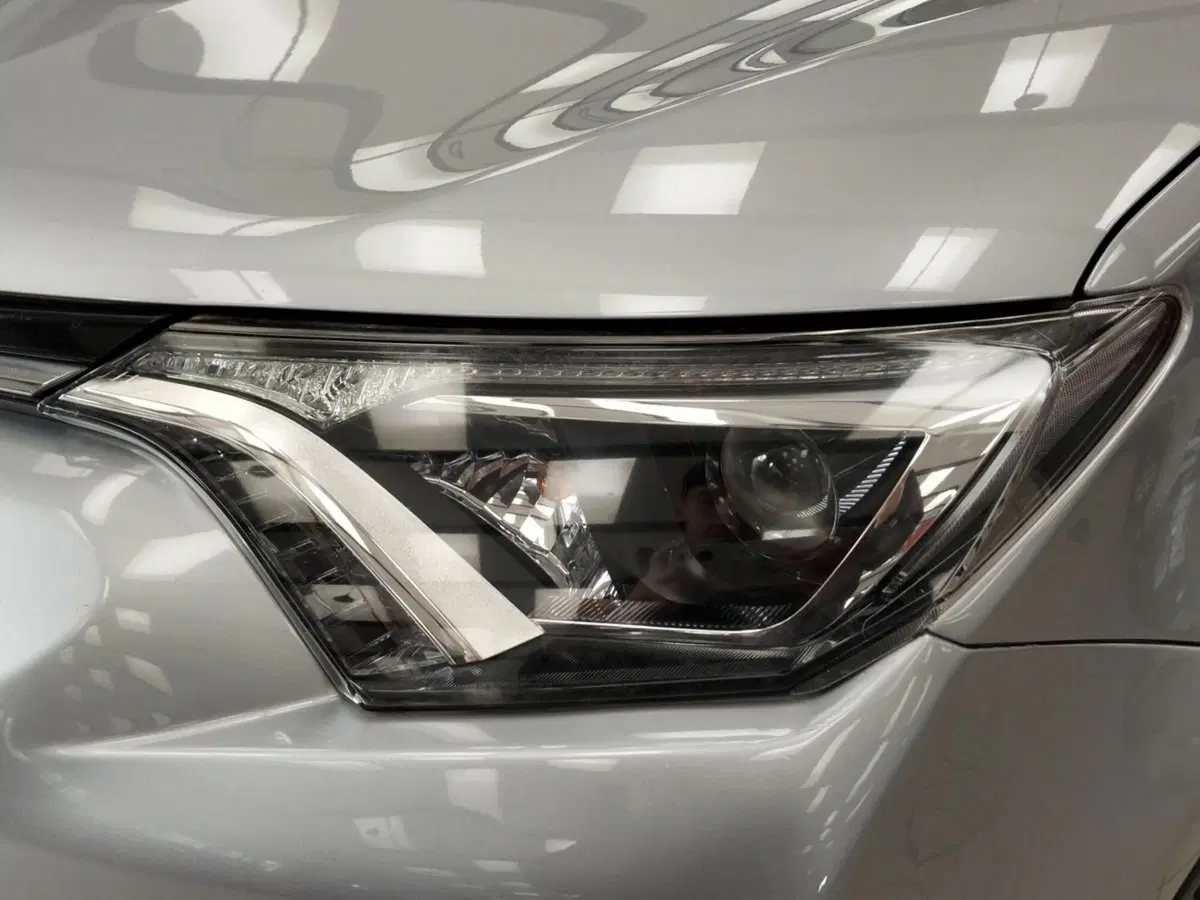 Toyota Rav4 usata a Frosinone (14)
