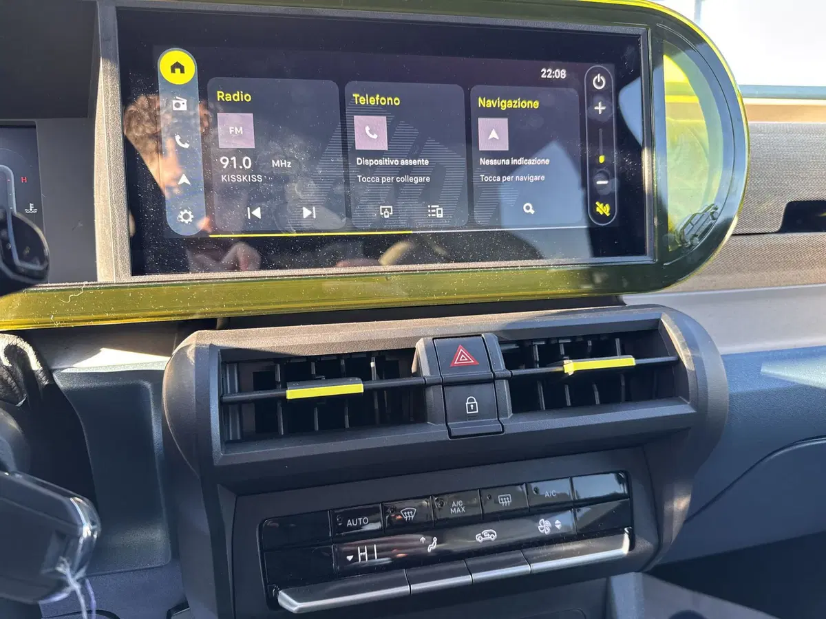 Fiat Grande Panda nuova a La Spezia (14)