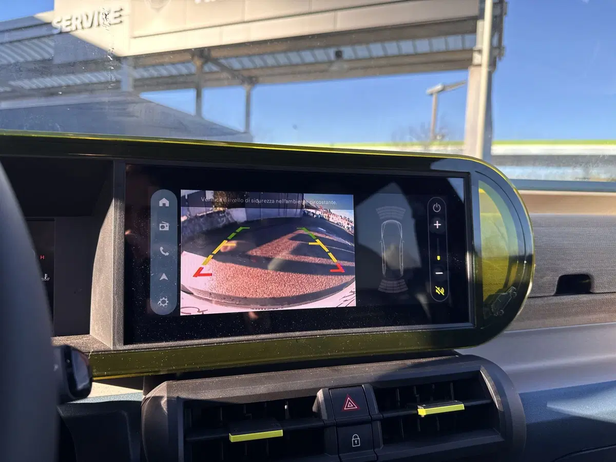 Fiat Grande Panda nuova a La Spezia (15)