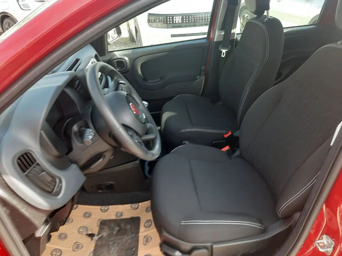 Fiat Pandina nuova a La Spezia (12)
