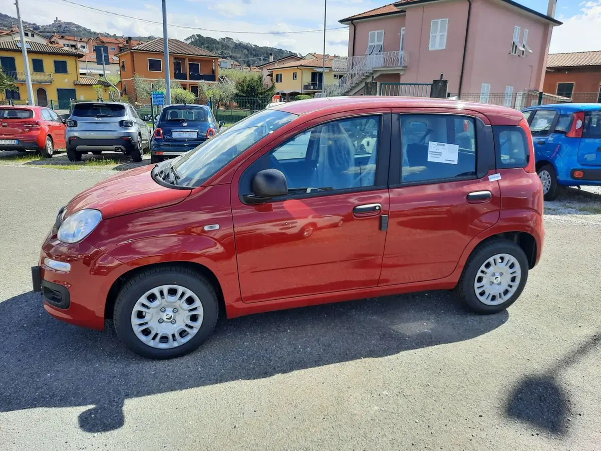 Fiat Pandina nuova a La Spezia (4)