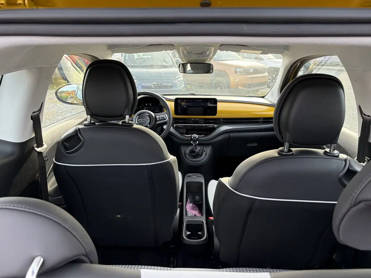 Fiat 500 nuova a La Spezia (11)