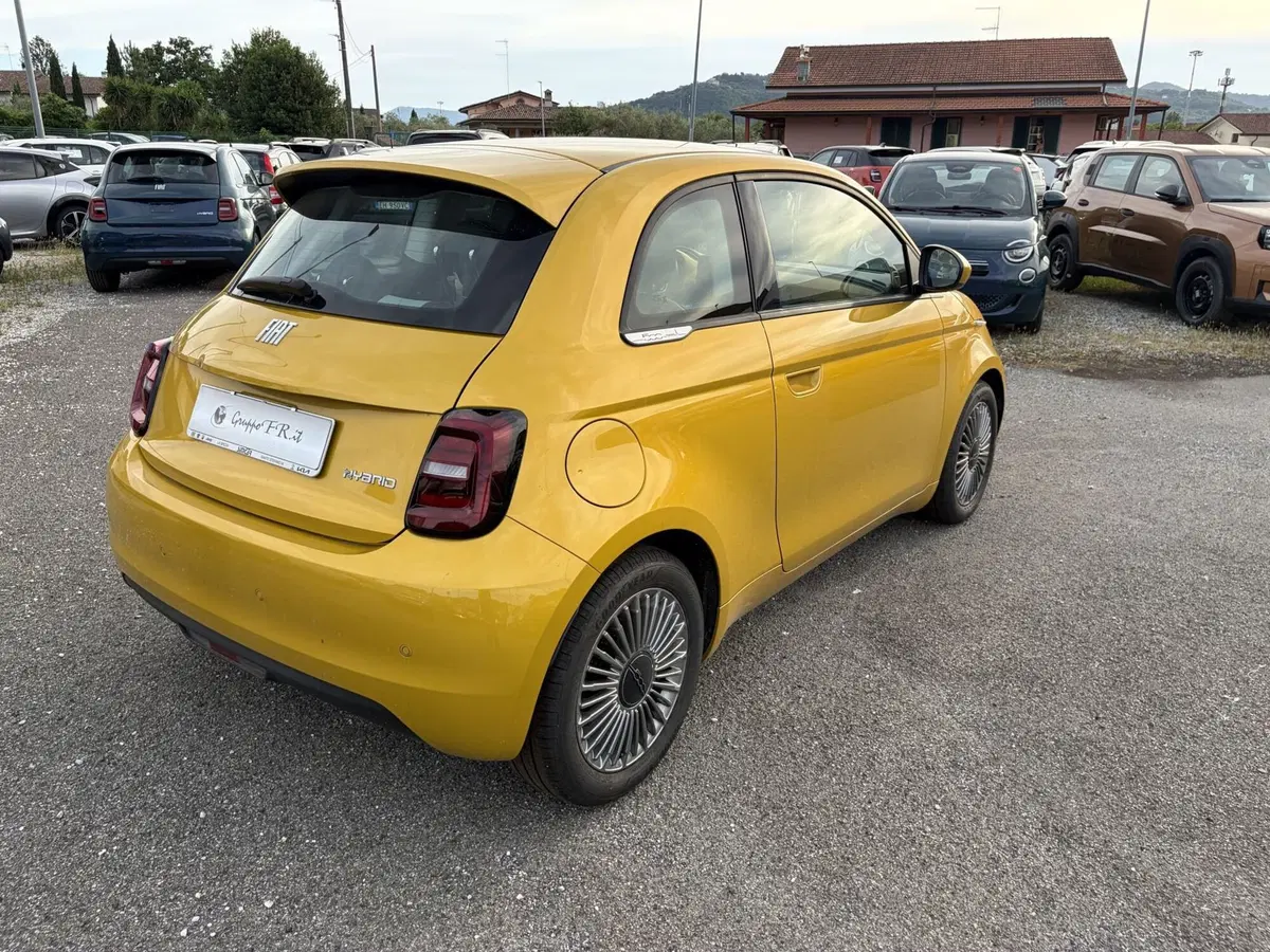 Fiat 500 nuova a La Spezia (7)