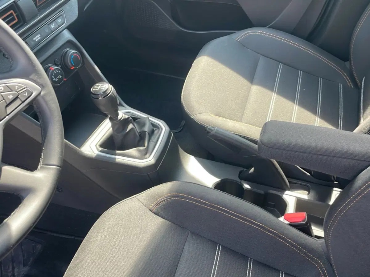 Dacia Sandero usata a Bologna (17)