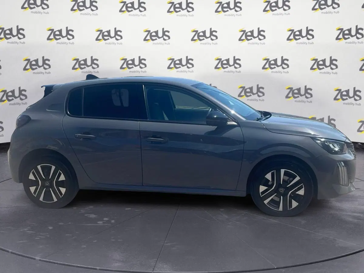 Peugeot 208 usata a Bologna (7)