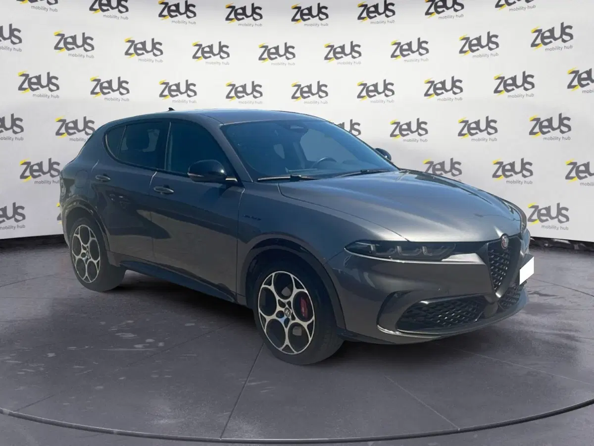 Alfa Romeo Tonale usata a Bologna (8)