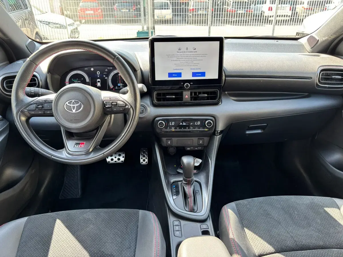 Toyota Yaris GR Sport usata a Modena (12)