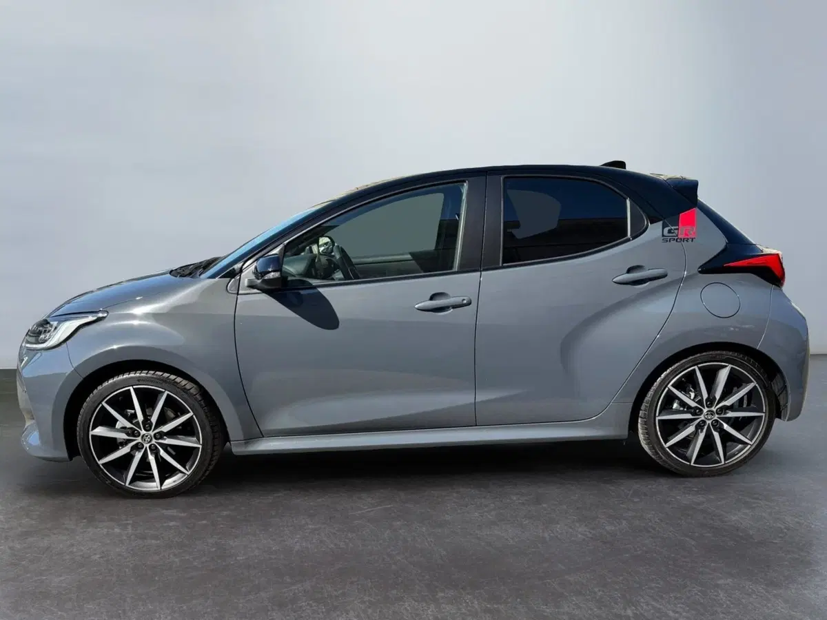 Toyota Yaris GR Sport usata a Modena (4)