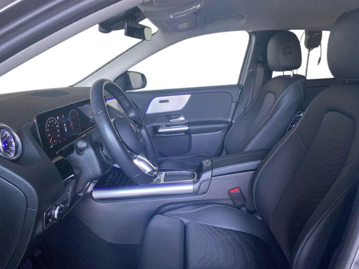 Mercedes-Benz GLA SUV usata a Bergamo (10)