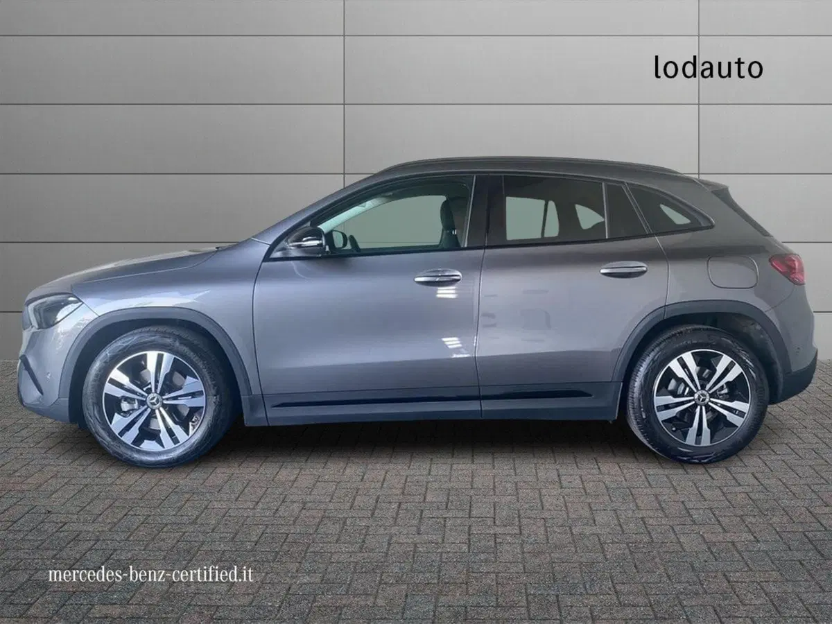 Mercedes-Benz GLA SUV usata a Bergamo (6)