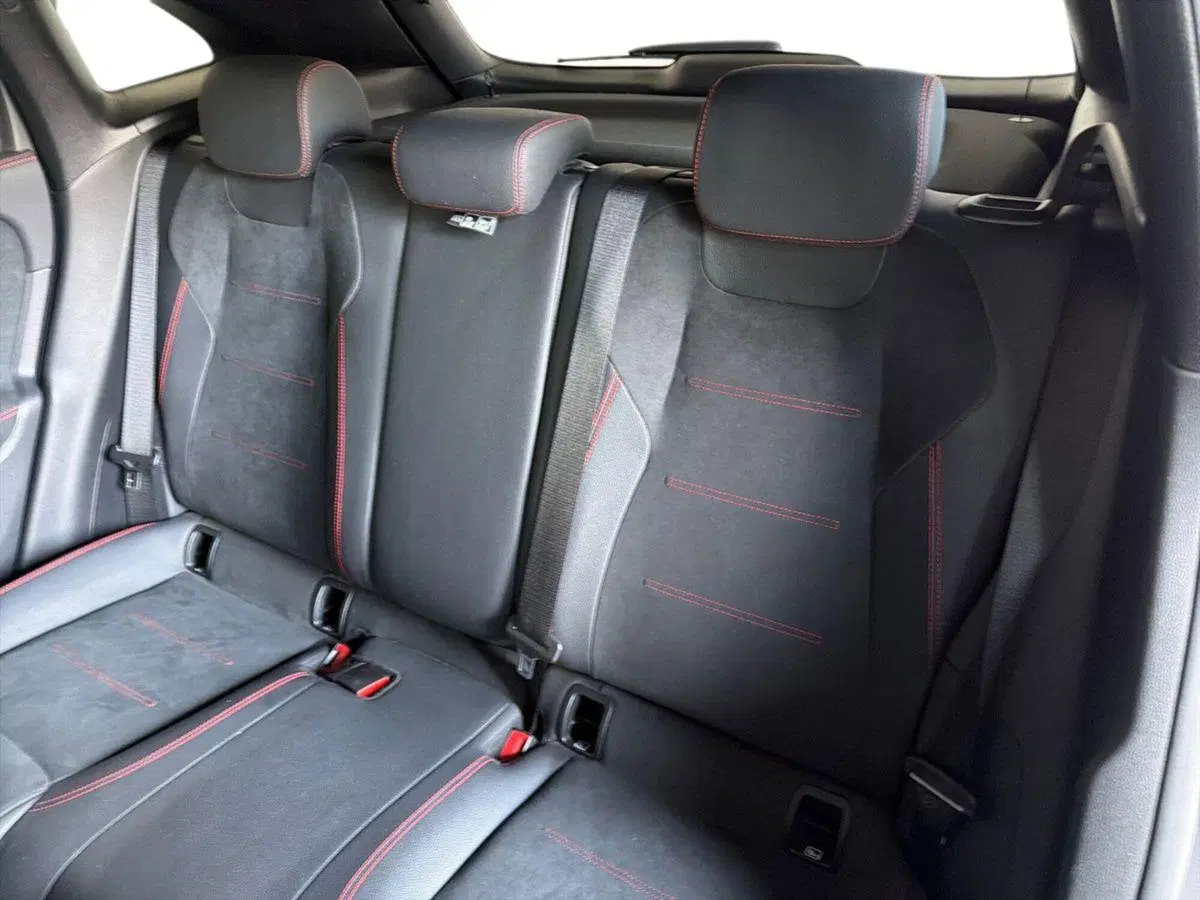 Mercedes-Benz GLA SUV usata a Bergamo (11)