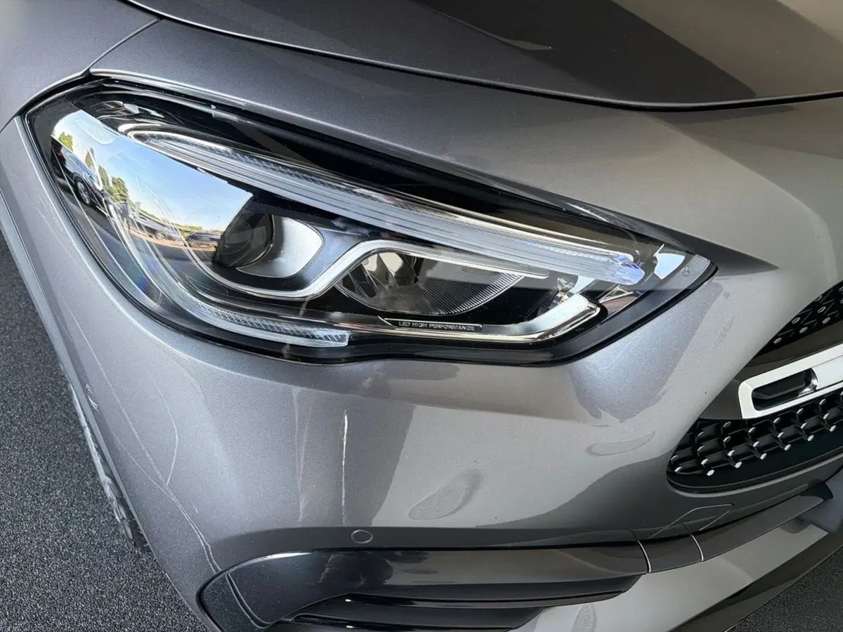 Mercedes-Benz GLA SUV usata a Bergamo (13)