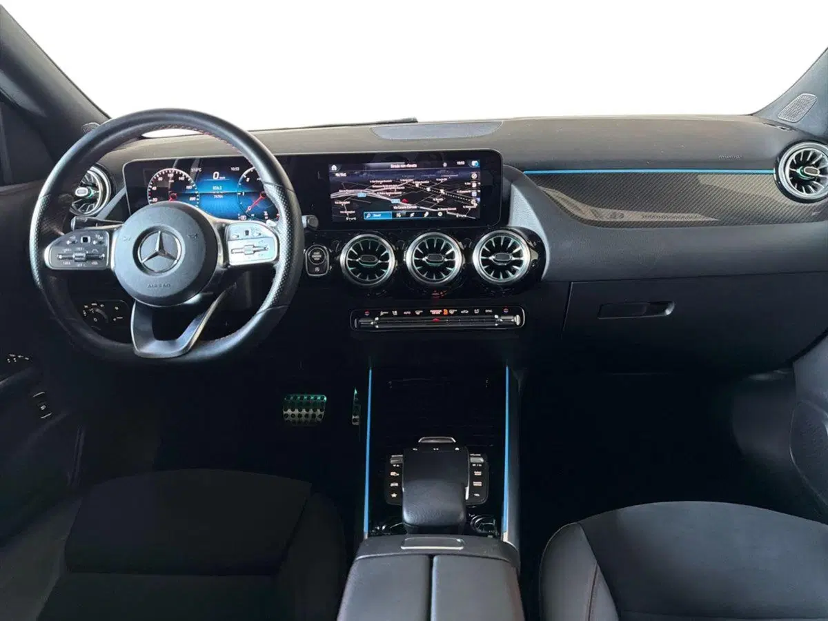 Mercedes-Benz GLA SUV usata a Bergamo (7)