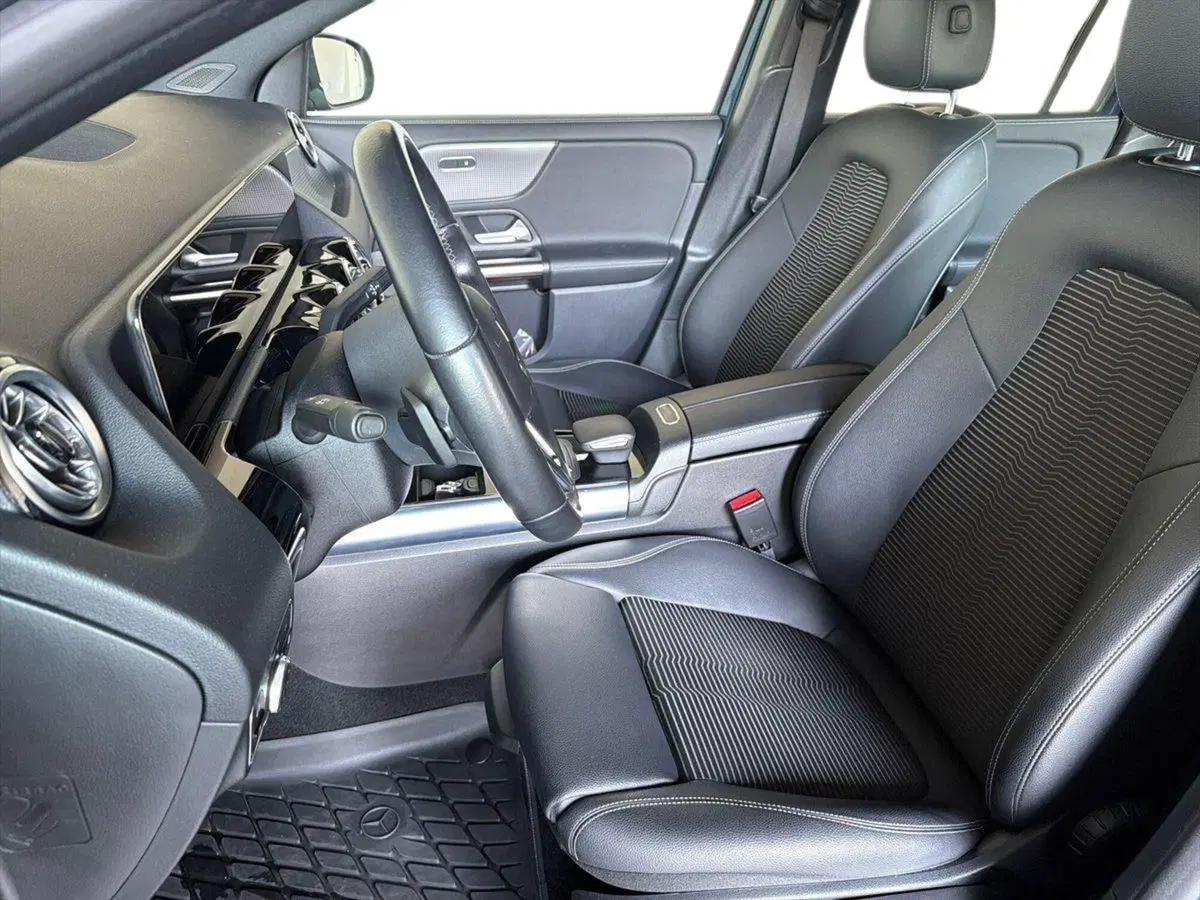Mercedes-Benz GLA SUV usata a Bergamo (9)