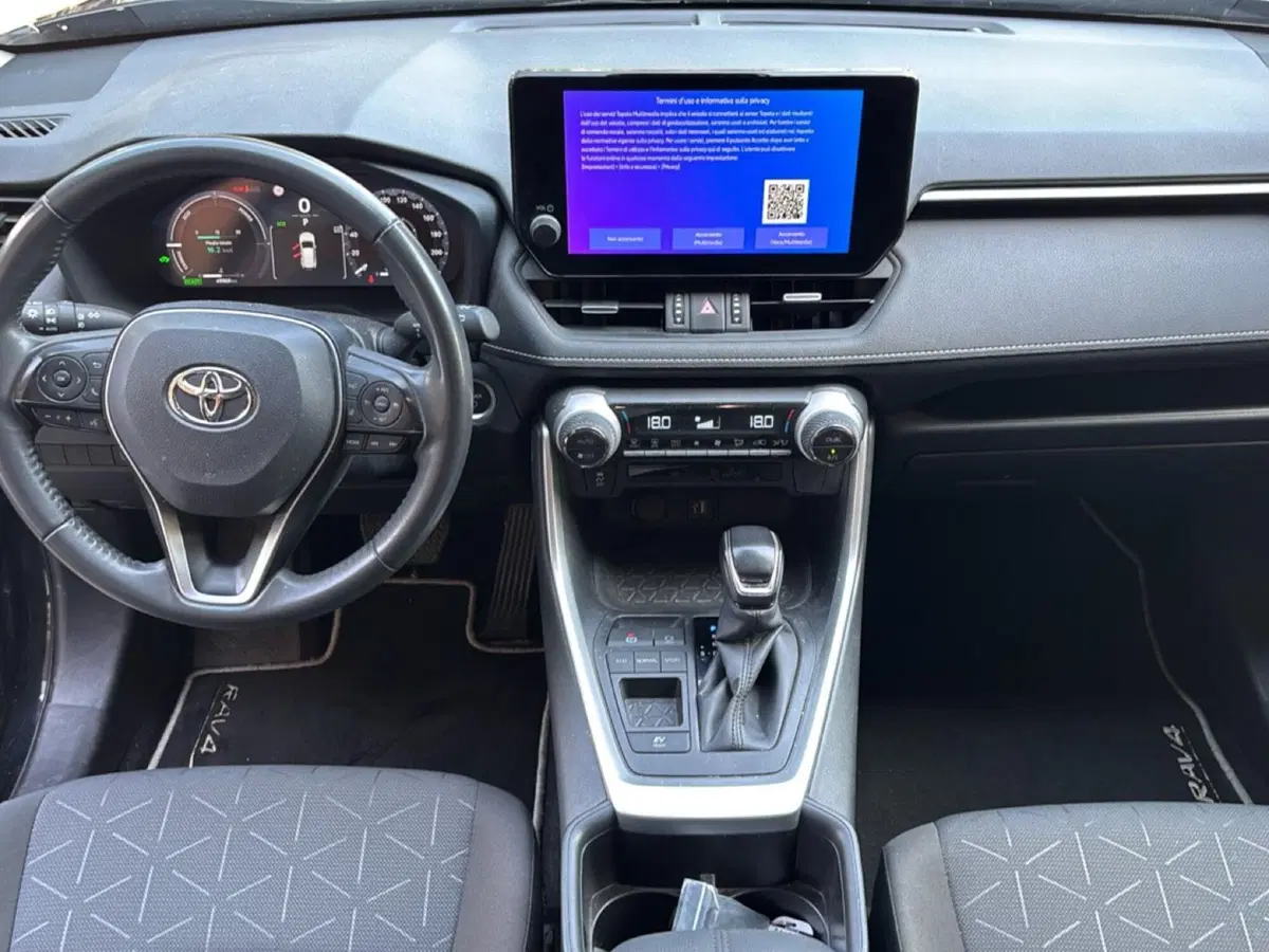 Toyota Rav4 usata a Bologna (10)