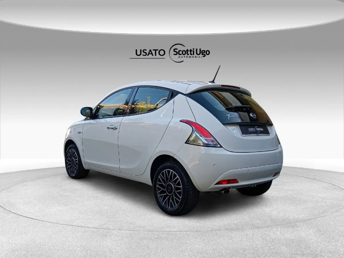 Lancia Ypsilon usata a Siena (6)