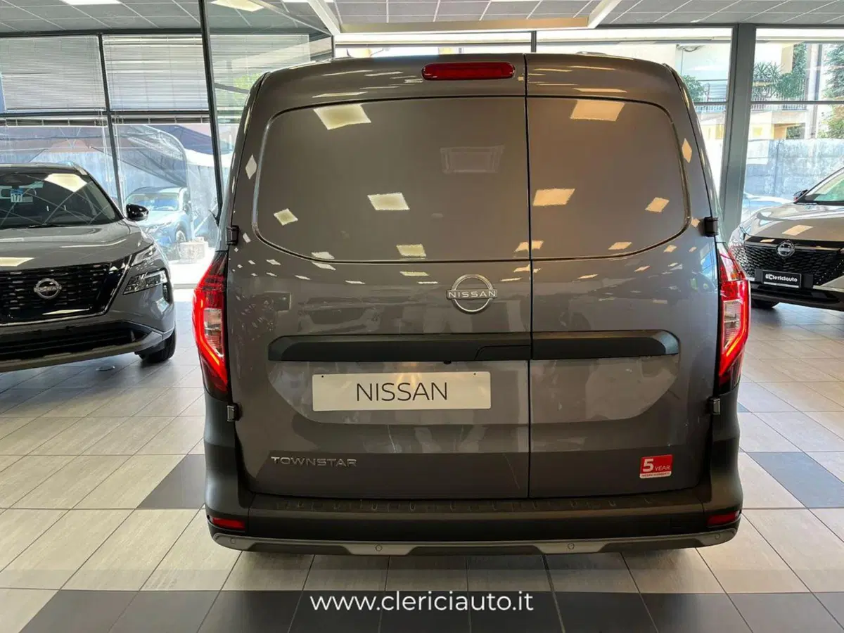 Nissan Townstar nuova a Como (5)