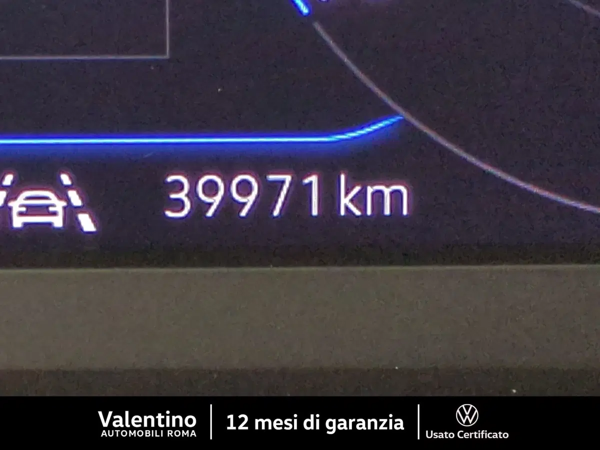 Volkswagen T-Cross usata a Roma (16)