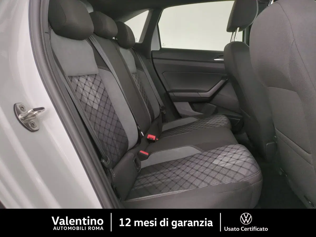 Volkswagen Taigo usata a Roma (12)