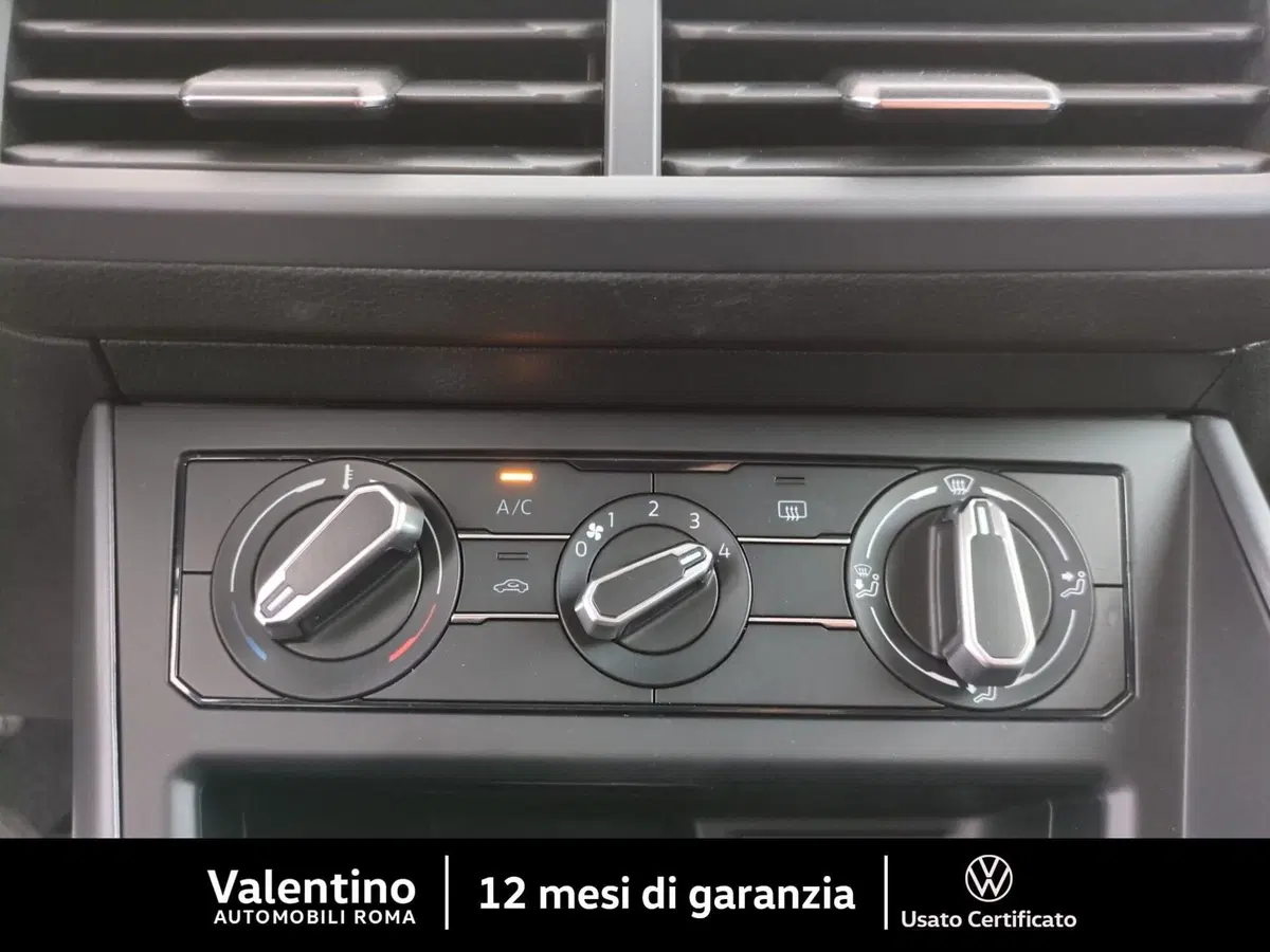 Volkswagen Taigo usata a Roma (17)