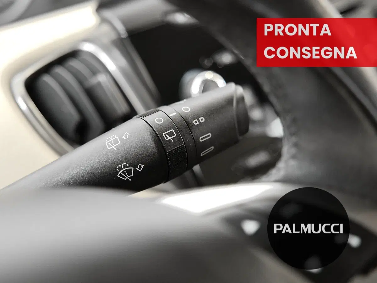 Lancia Ypsilon usata a Prato (14)